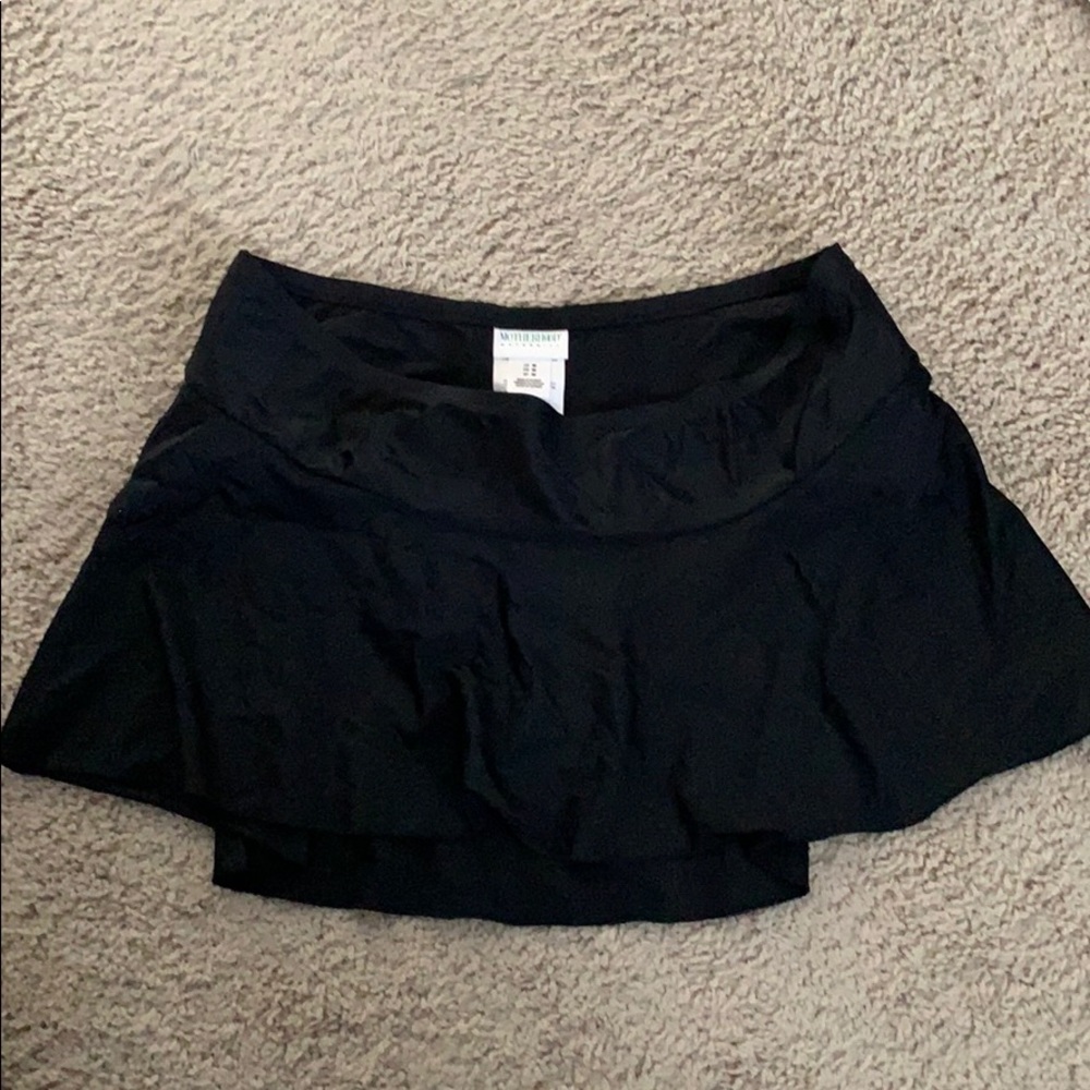 Motherhood Maternity swim skirt size medium